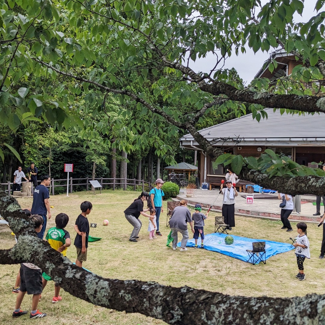 【とみやっこプレーパーク】　特定非営利活動法人ふうどばんく東北AGAIN の様子