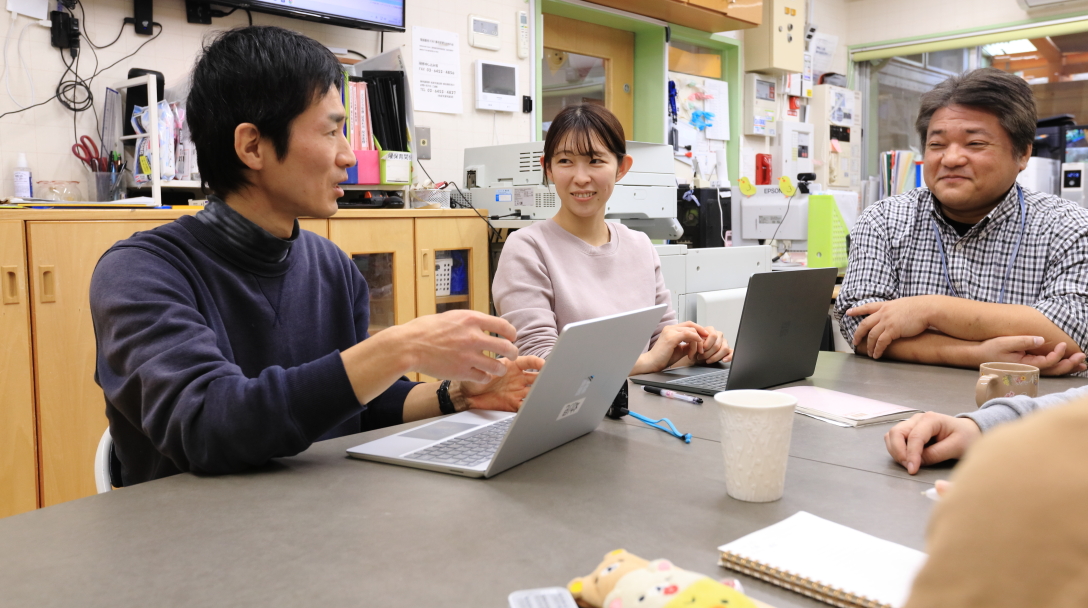 保育会議の様子の写真