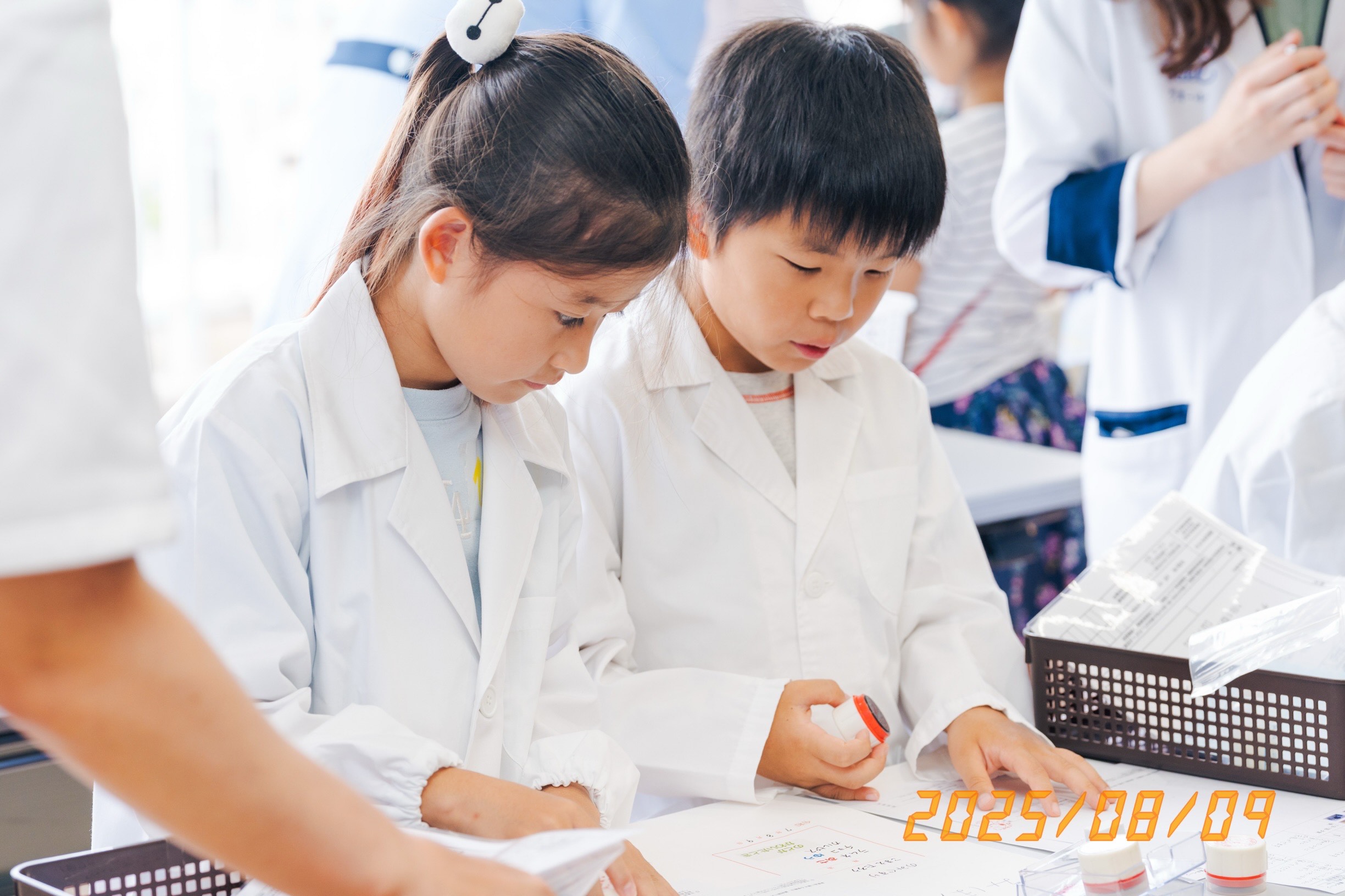 【こどもまんなか夏まつり】 まなびデザインLab の様子